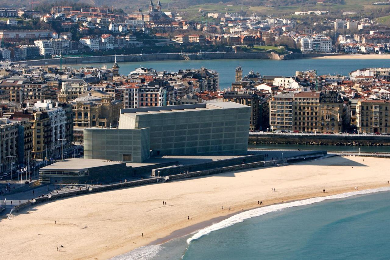 Always Easy I Kursaal * San Sebastián